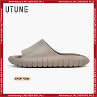 UTUNE Men‘s Trendy Minimalist Non-Slip Home Slippers Comfortable Slides Breathable Soft Thick Sole Casual Summer Beach Sandals 1