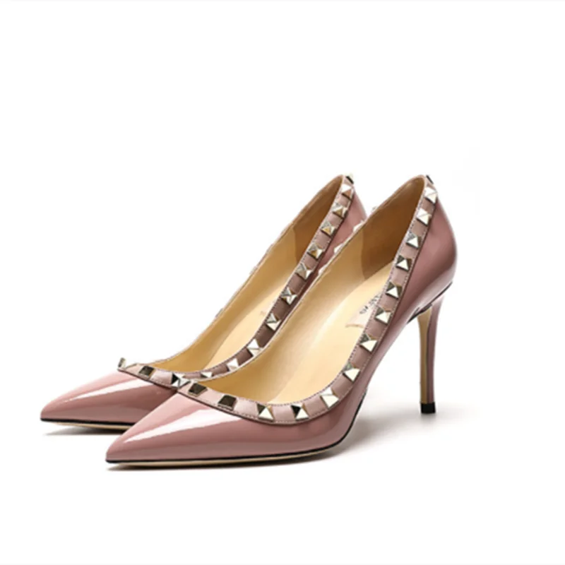 chaussure violette femme