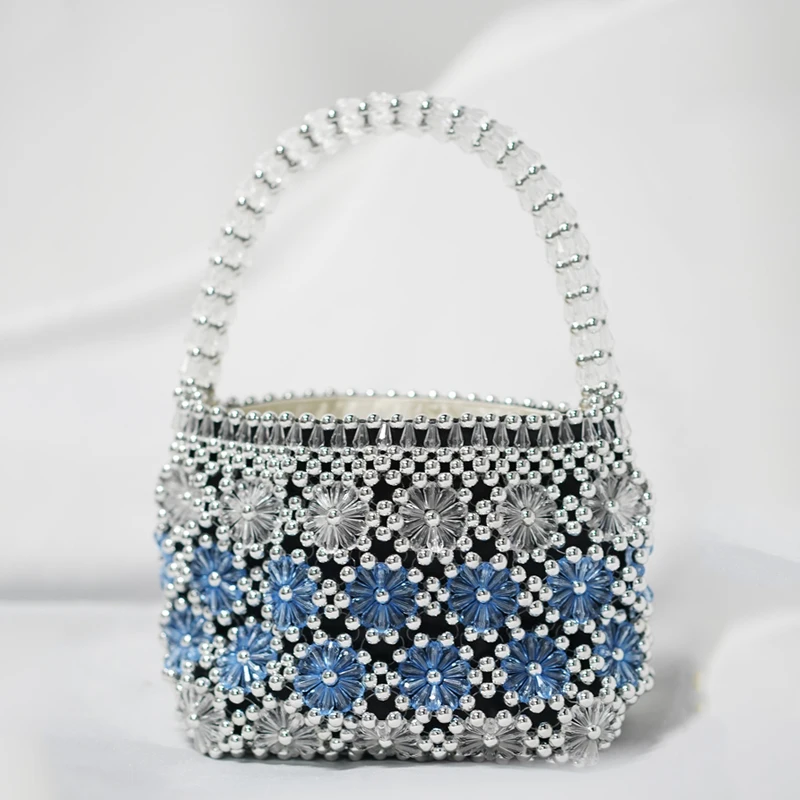 Beaded Clutch Purse, Size : 13.5 x 25cm, Feature : Attractive Design, Best  Quality, Flawless Finish at Rs 845 / Piece in Delhi