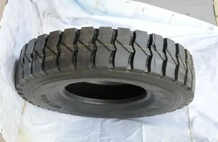 produce truck tyre The lowest price good quality 13r22.5 385/65R22.5 255/70R22.5
