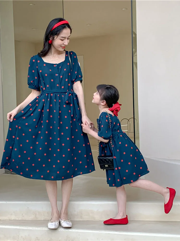 

High-quality Polka Dot Ins Dress French Retro Net Red Long Skirt Chiffon Printed Skirt Mother and Daughter Dresses Summer