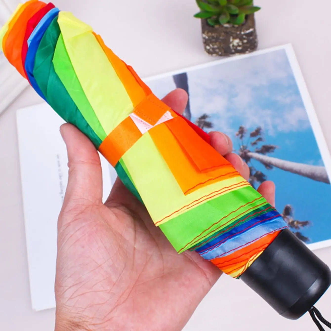 Description Picture 5 of item1pc- Creative Rainbow Umbrella