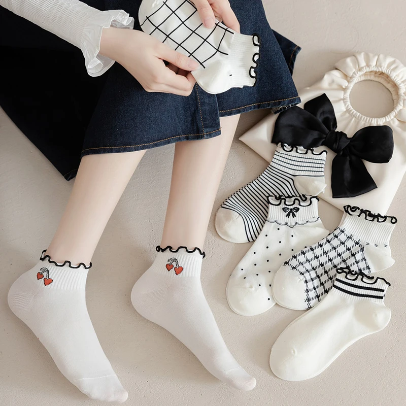 

LKWDer 5 Pairs Womens Socks Spring Snd Summer Thin Ins Fashion Casual Cute Japanese Boat Socks Student Lace Female Socks