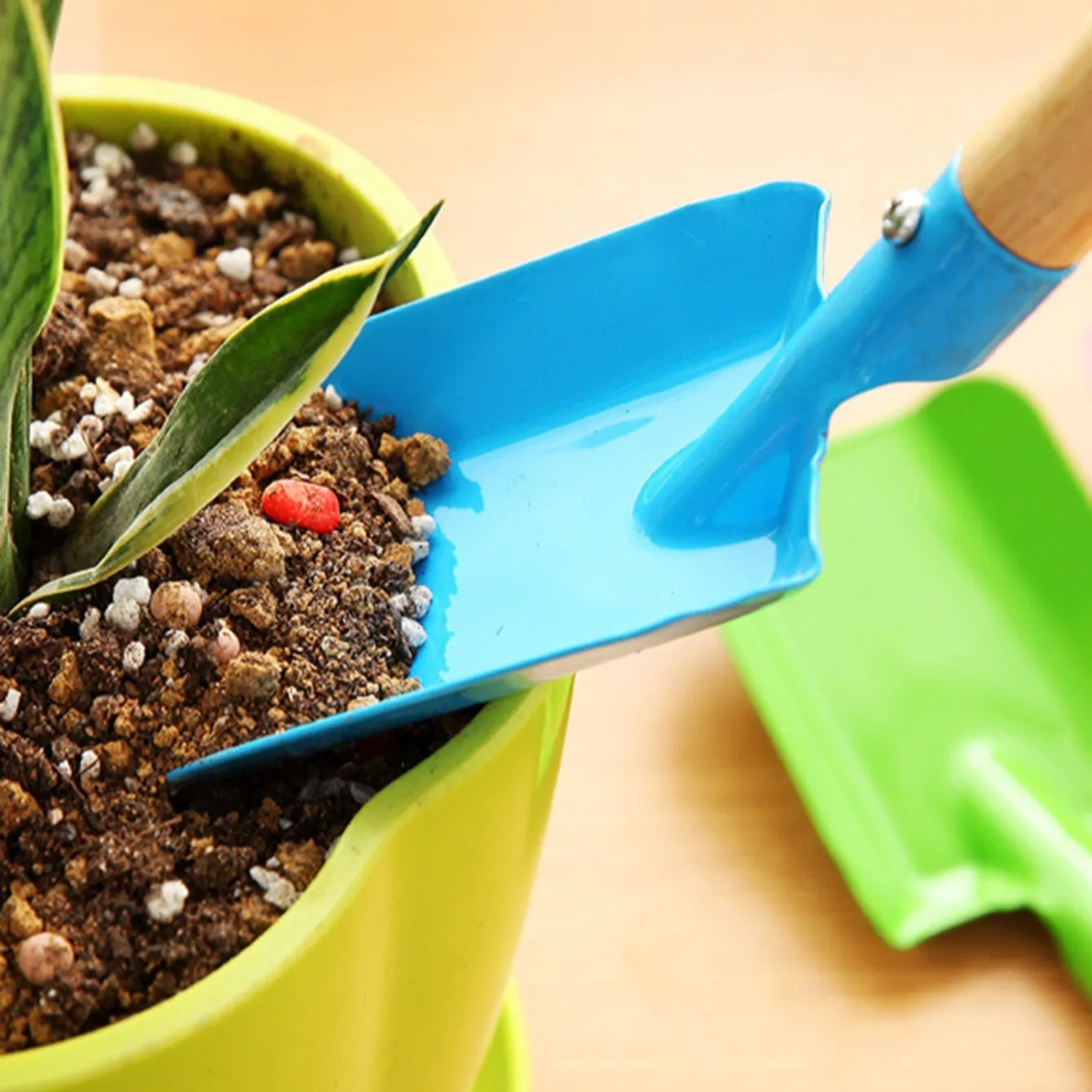 1pc Household Seedling Small Shovel Gardening Tools