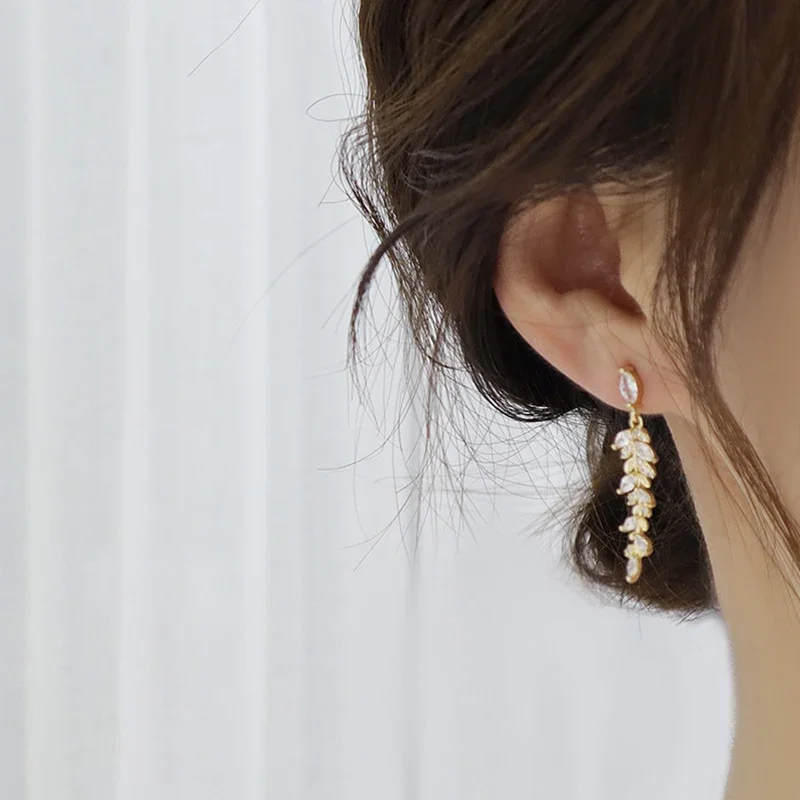Fashion Gold Color Leaves Earrings for Women Exquisite Zirconia Dangle Drop Earring Elegant Korean Crystal Wedding Jewelry drop earrings dangle earrings crystal earrings golden earrings