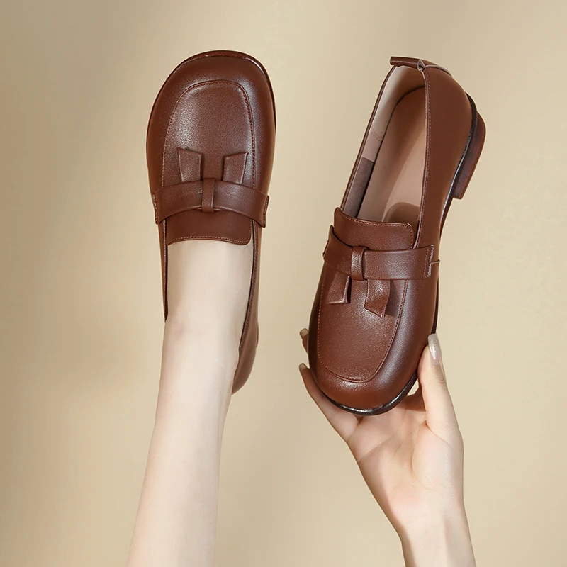 DIMANYU Bean Shoes Women British Wind 2024 Spring New Genuine Leather Women's Loafers Soft Sole Large Size Gommino Ladies