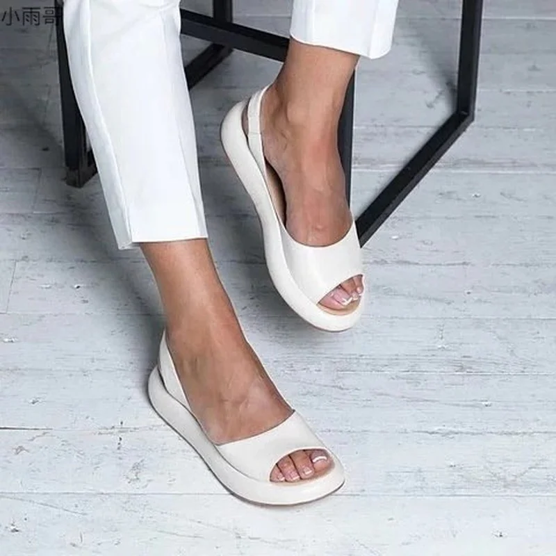 

New Women's Shoes Beach Sandals Platform Fish Mouth Flat Sandals Female Fashion Slides Thick Sole Large Size Women Flat Sandals