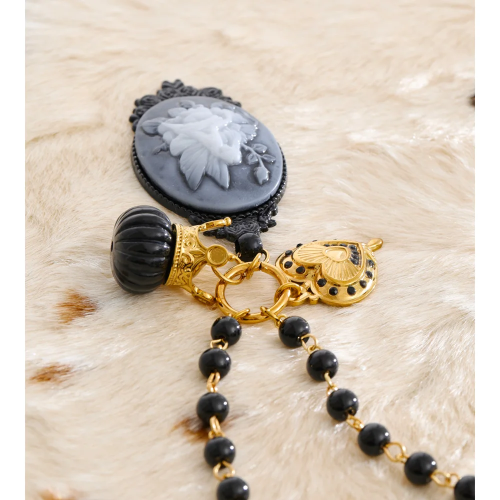 Yhpup Pendant Necklace