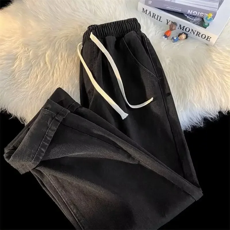 Black-large straight string