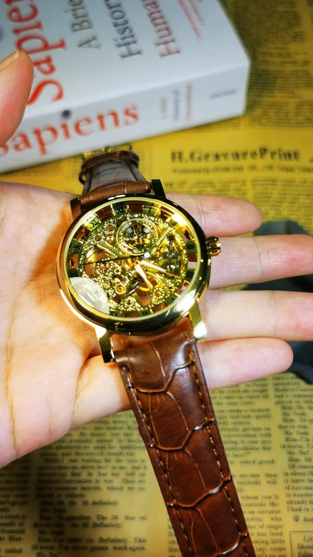 勝者透明高級スケルトン機械式時計カジュアルレザーストラップゴールド