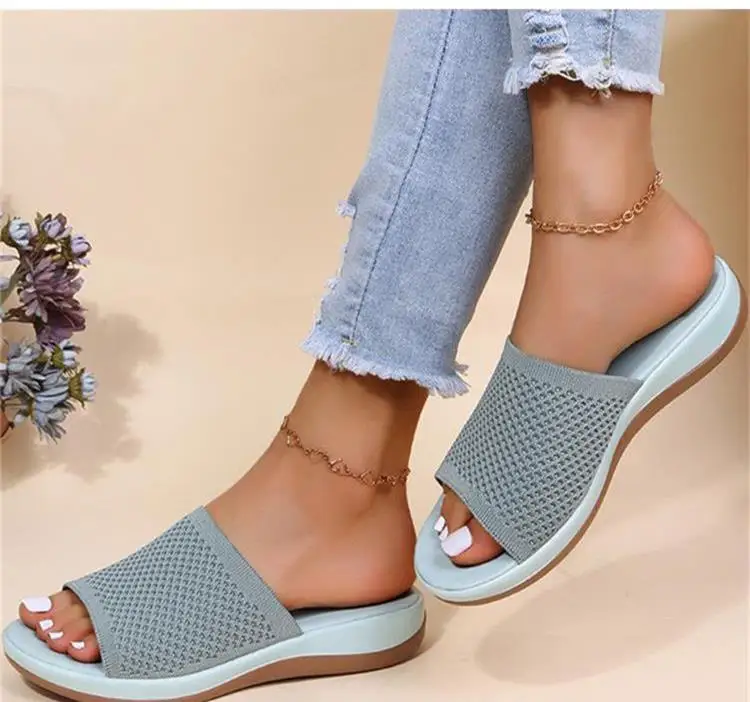 sandales plage, sandales femme, chaussures compensées, sandales élégantes, mode été,