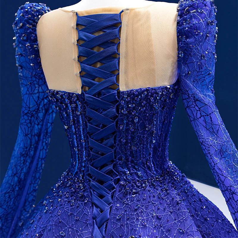 Рисунок 5 - Современные женские вечерние платья