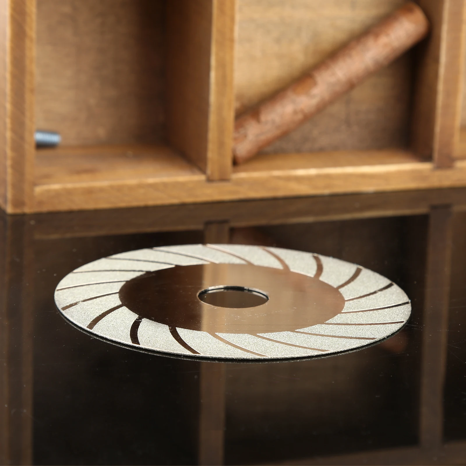 Рисунок 4 - 1x100x20 мм Dremel аксессуары