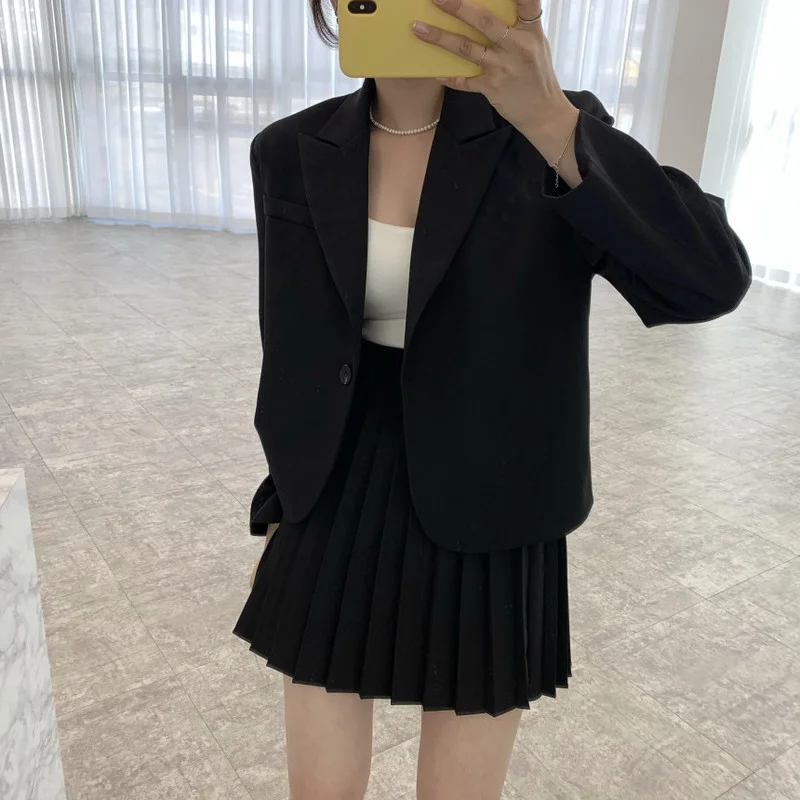 

2023 Elegant Spring Fashion Women's Skirts Elegant Single Button Blazer and High Waist Mini Pleated Skirt Ladies Blazer Suit
