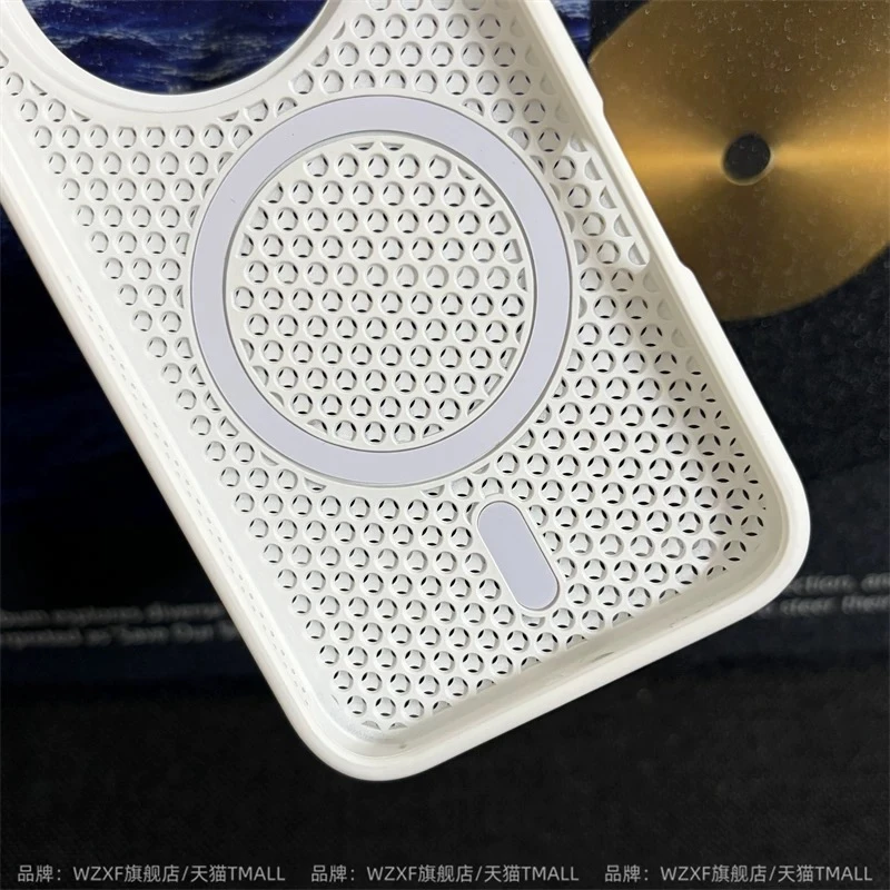 Enhanced Cooling Magnetic Case with Honeycomb Mesh - Shockproof Protective Cover