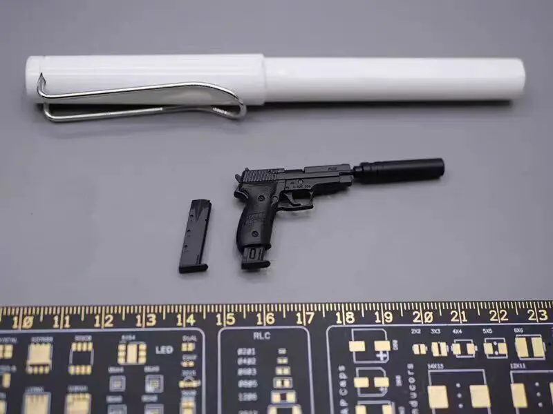 

ES26030C 1/6th глушитель P226 Модель пистолета Для 12-дюймового мужского ночного штурма «Холодное сердце»