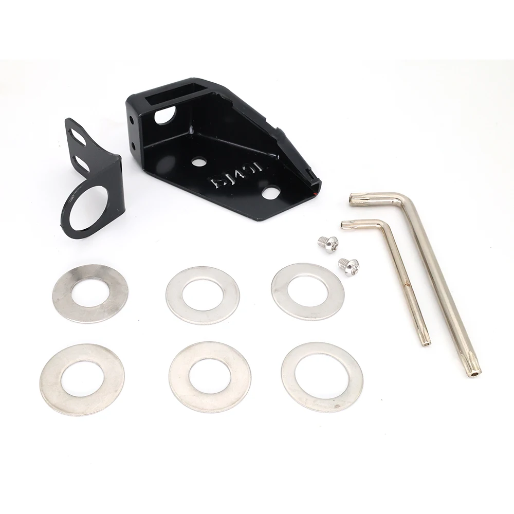 Mobile Vehicle Car Radio Car Two Way Radio Antenna Mount Bracket Base Clip for Beijing BJ40
