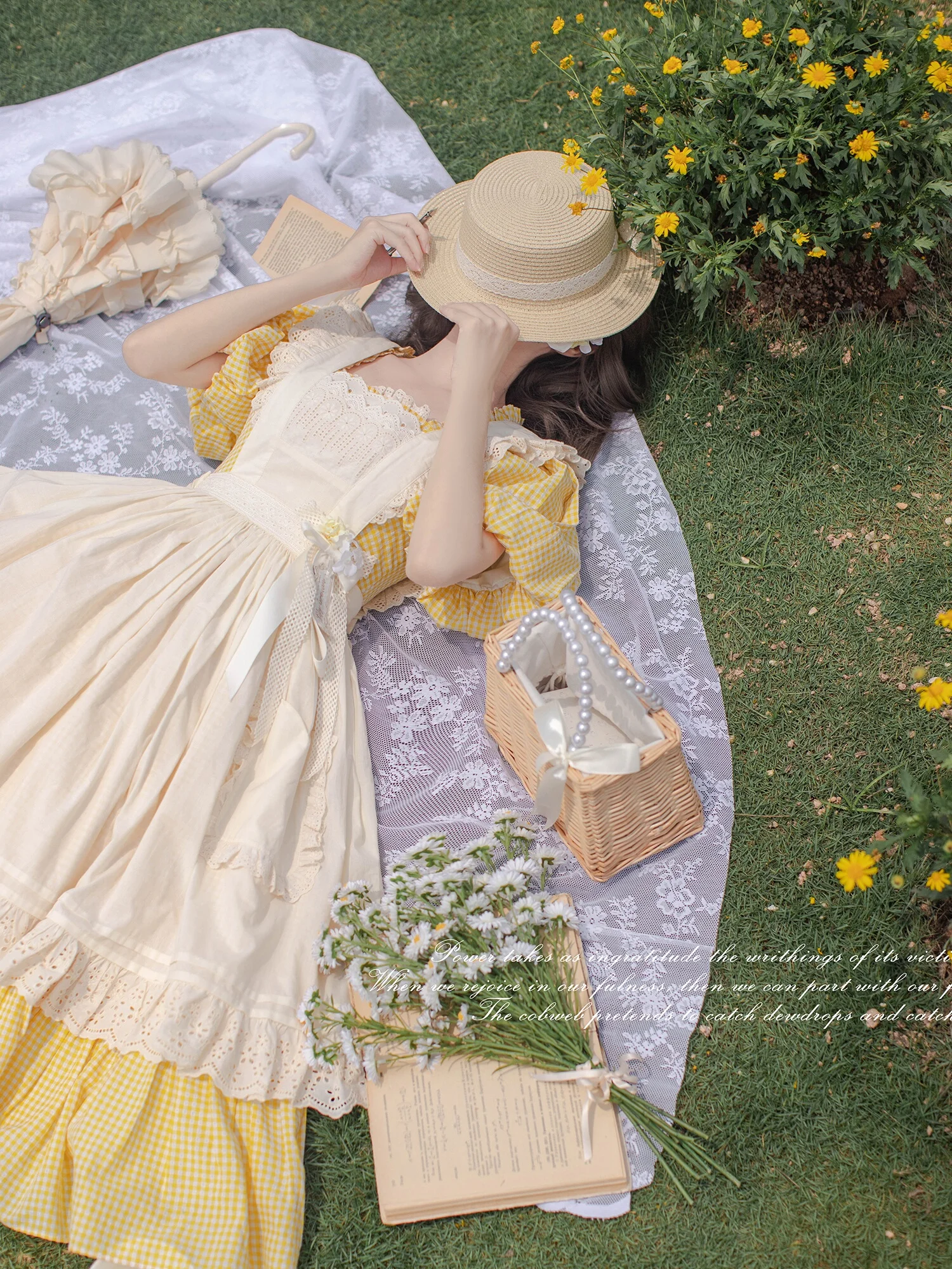 Harajuk Original French Retro Dress Looks Slim White Sweet And Elegant Lolita Tea Party Kawaii Girl Overskirt Birthday Party