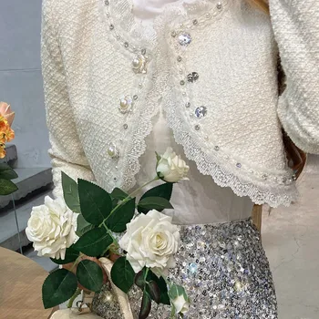 Dabuwawa Tweed Winter Coat Women 2023 Edible Tree Fungus Lace Rivet Short Jacket Light Weight Fancy Suiting Christmas DM1COT015