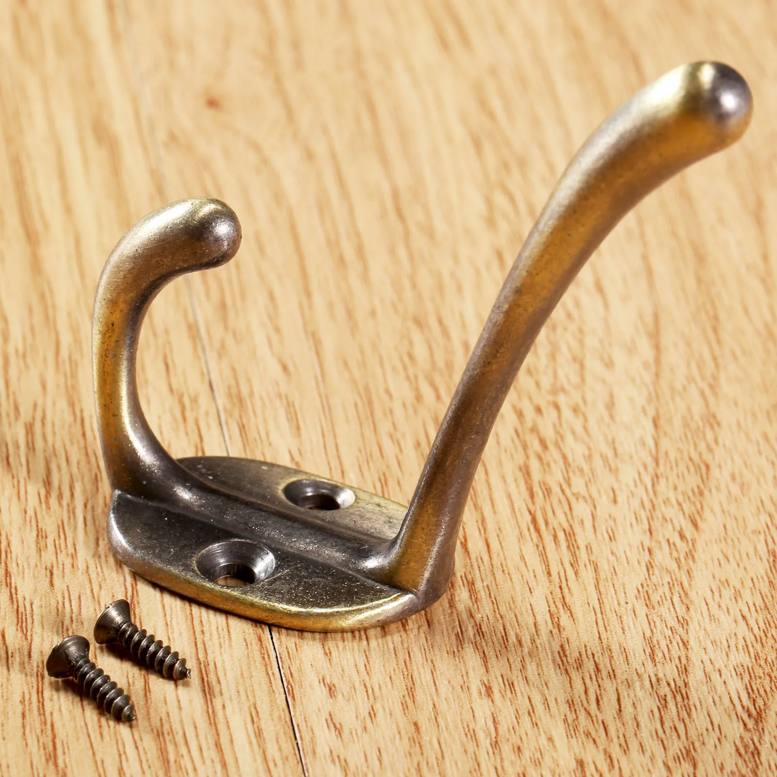 

1pc Double Hook 70*23mm Towel Hook For Bathroom Clothes Hook For Bedroom Robe Hook Coat Hook For Livingroom Kitchen Accessories