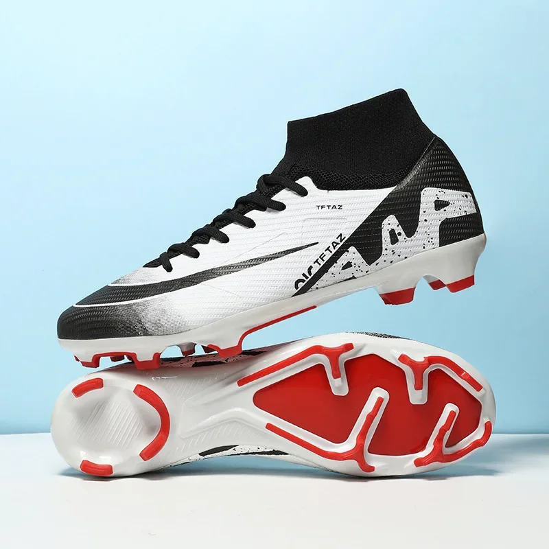 Chaussures d'entraînement de football pour jeunes à clous longs