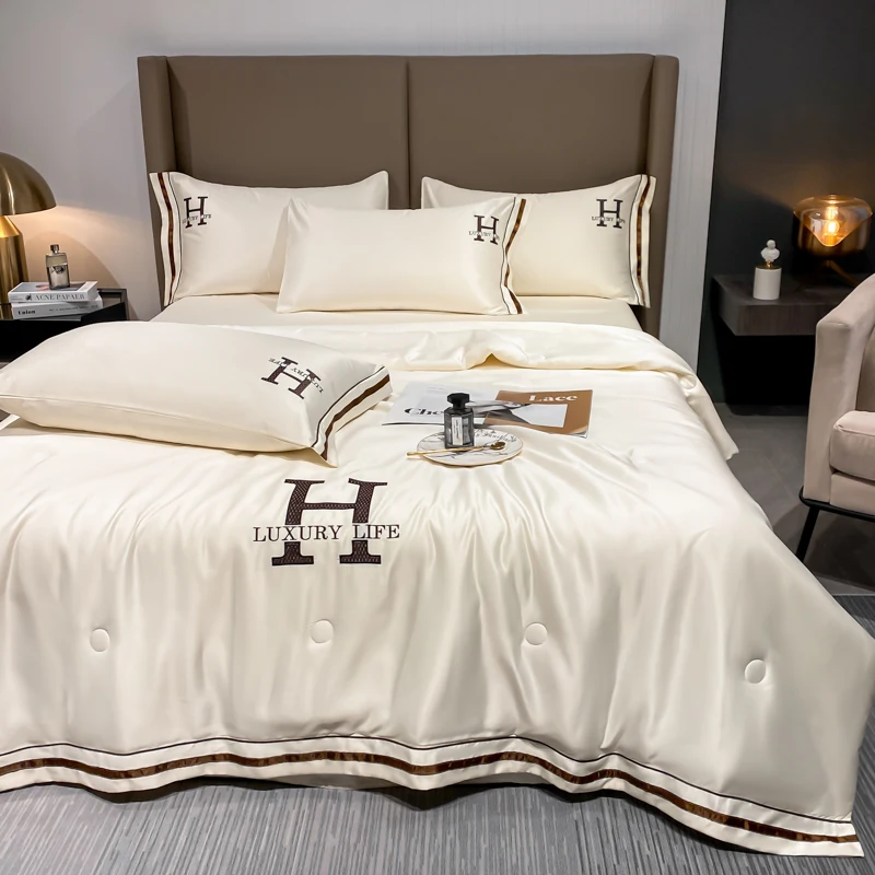 Washed Silk Summer Quilt Embroidery Smooth Ice Cooling Comforter For Bed Silky Solid Blanket Soft Cool summer quilt bed comforter silk quilt