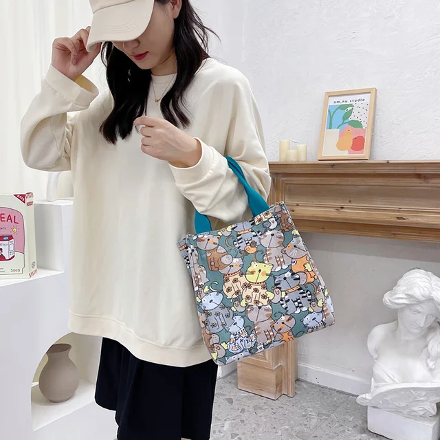 Fashionable Top-handle Bag with Cute Cat Pattern Fashionable Top-handle Bag with Cute Cat Pattern