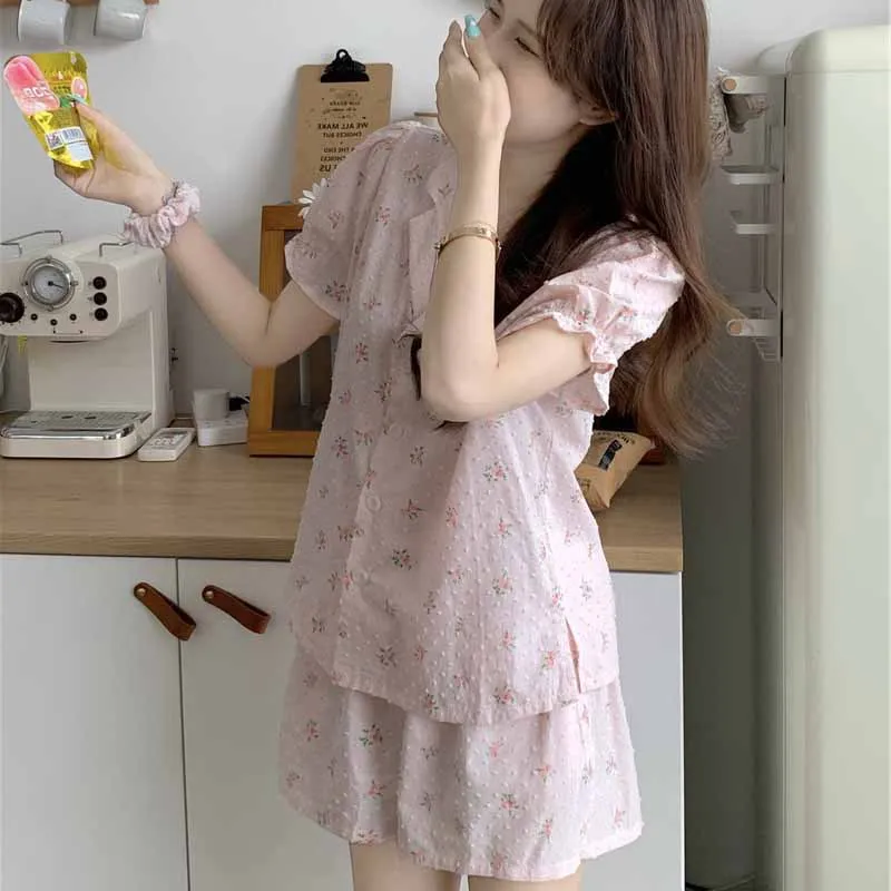 2022 new sweet pink floral short-sleeved shorts pajamas two-piece set  pajamas for teen girls  ชุดนอน