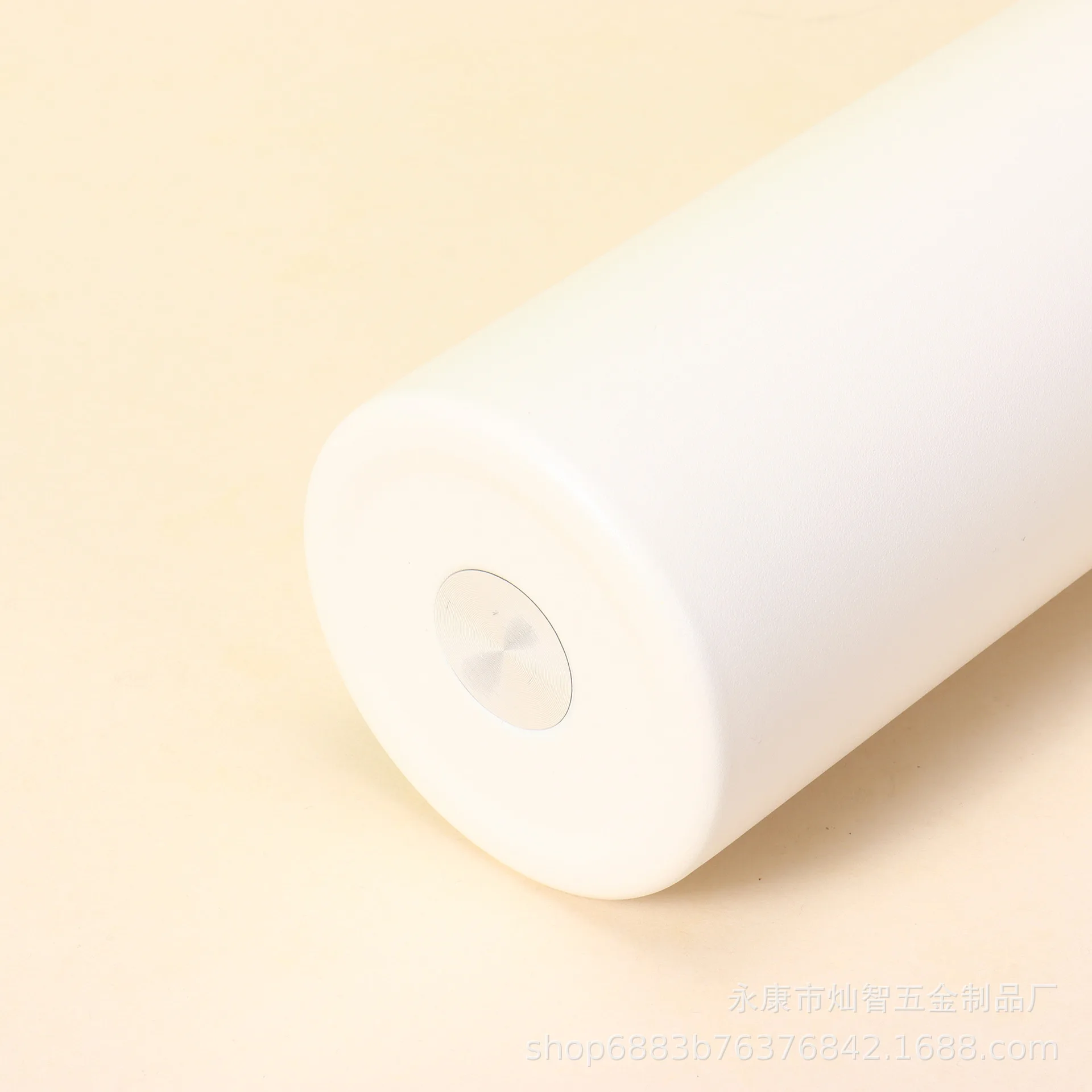 PuraCool Personalized Water Bottle 24oz/32oz/720ml/1000ml with Phone Holder Magnetic Laser Engraving 24H Insulated view 3