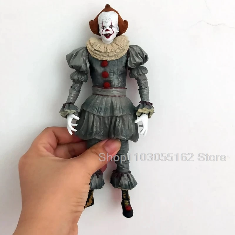NECA Pennywise Action Figure Chapter Two Ultimate Model Toy Horror