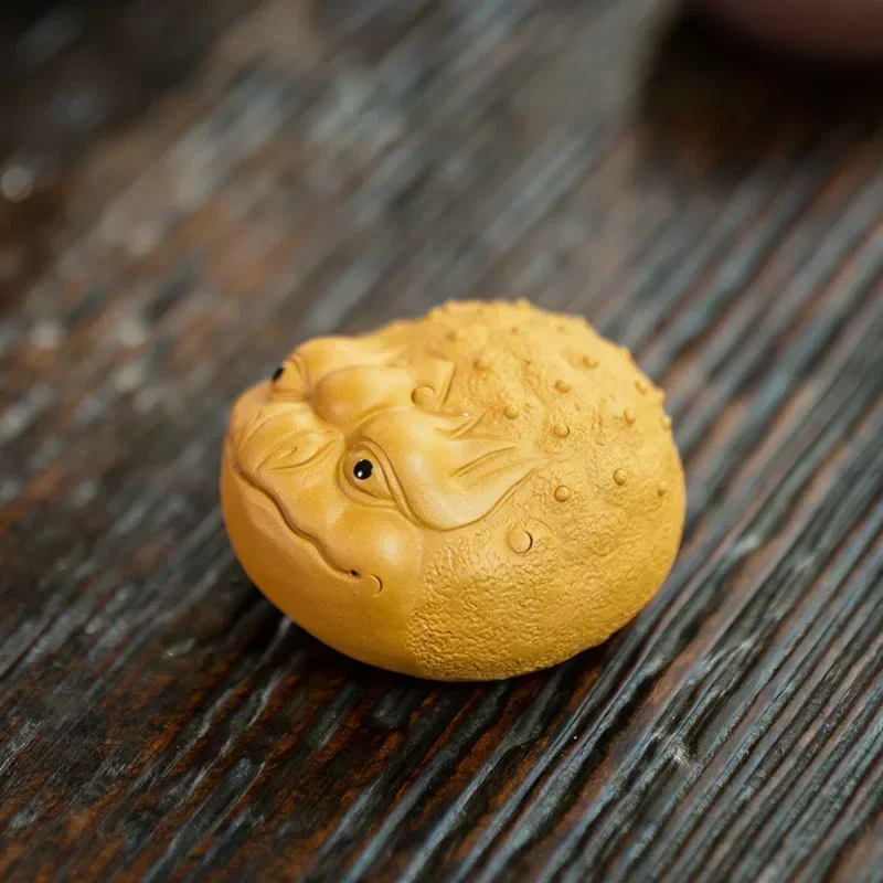 Tea Pet Ornaments Boutique Handmade Purple Clay Tea pet Ornaments Lucky Golden Toad Statue Animal Tea Figurine Teaware Decoration Accessories tea pet ornaments