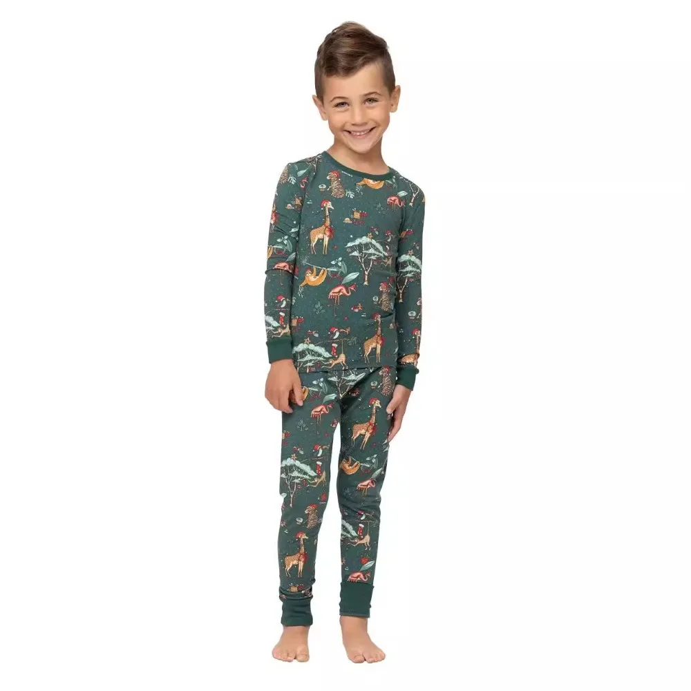 thumbnail image 5 of Conjuntos de pijamas a juego para toda la familia con estampado de Greench para Navidad de 2025, conjunto de ropa para adultos y niños, mono para bebé y ropa para perros, conjunto de pijamas navideños, 5 of 5