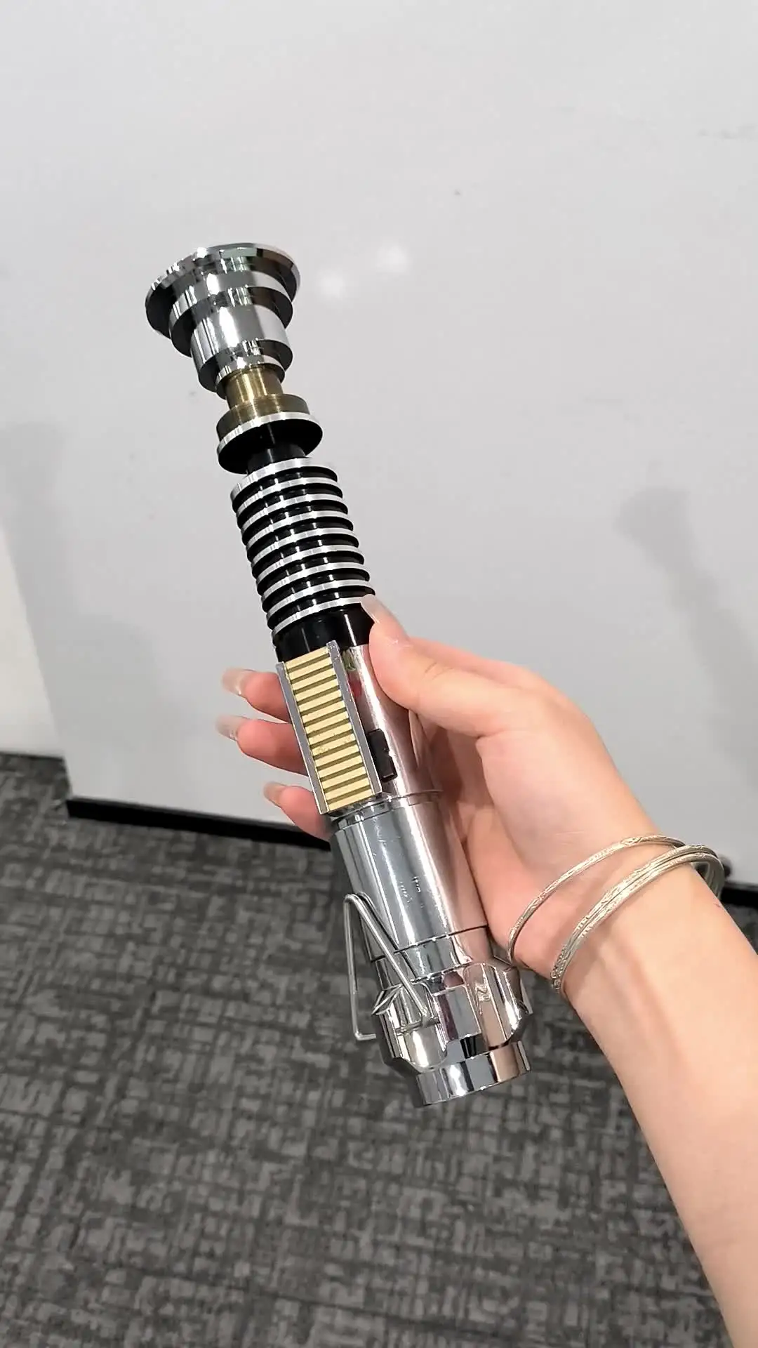 TXQSABER Luke EP6 Lightsaber with RGB Blade & Sound