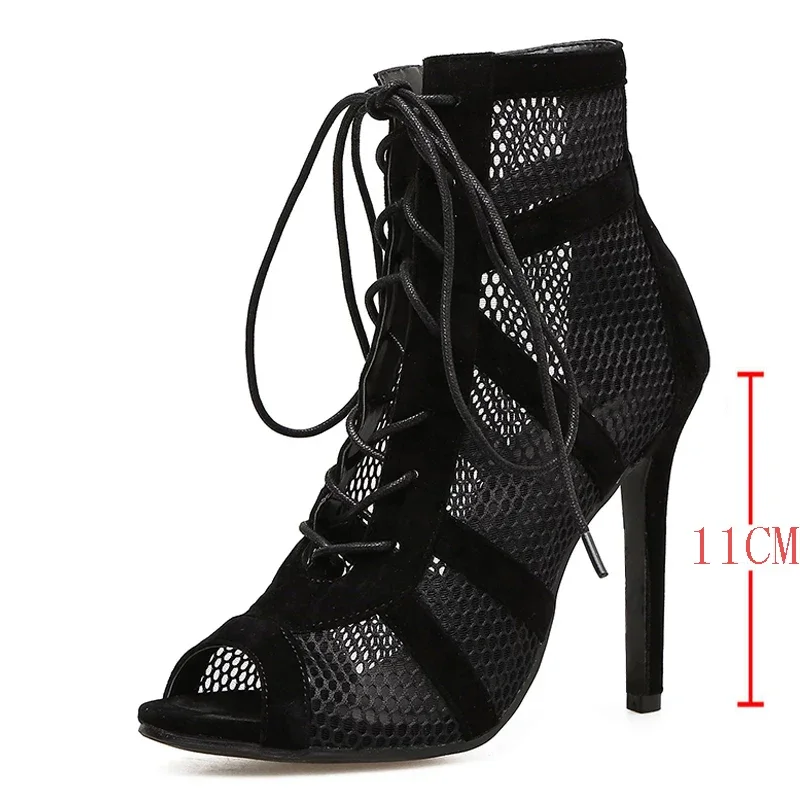 11CM-Black