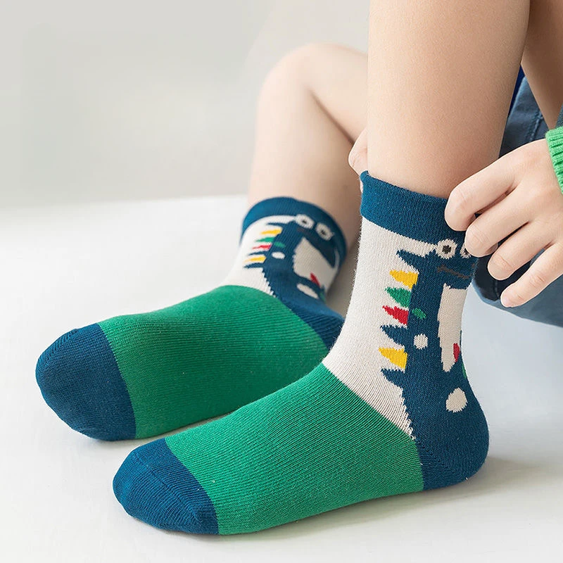 5Pairs/lot Children Socks for Girls Cotton Cute Outdoor Travel Sports Socks Animal Dinosaur Causual Sports Clothes Accessories 15 Sac9b58d3161e4c2fab55e3dd1ce828710