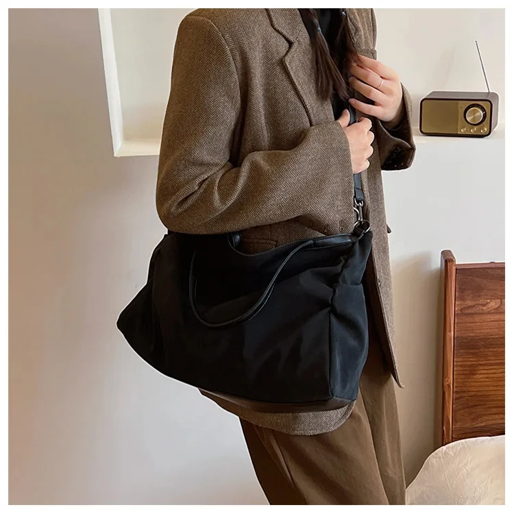 Lässige weiche pu Leder einzelne Umhängetasche Mode klassische Retro Hobo Handtasche große Kapazität Vintage Umhängetasche für Frauen – Detail 7