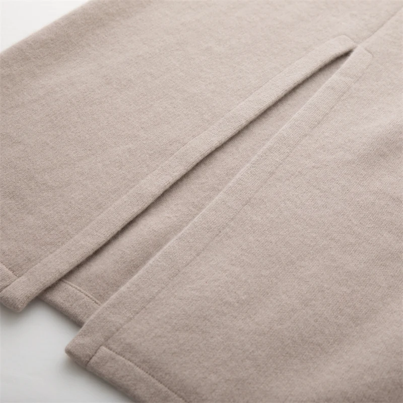 Cashmere skirt fabric detail
