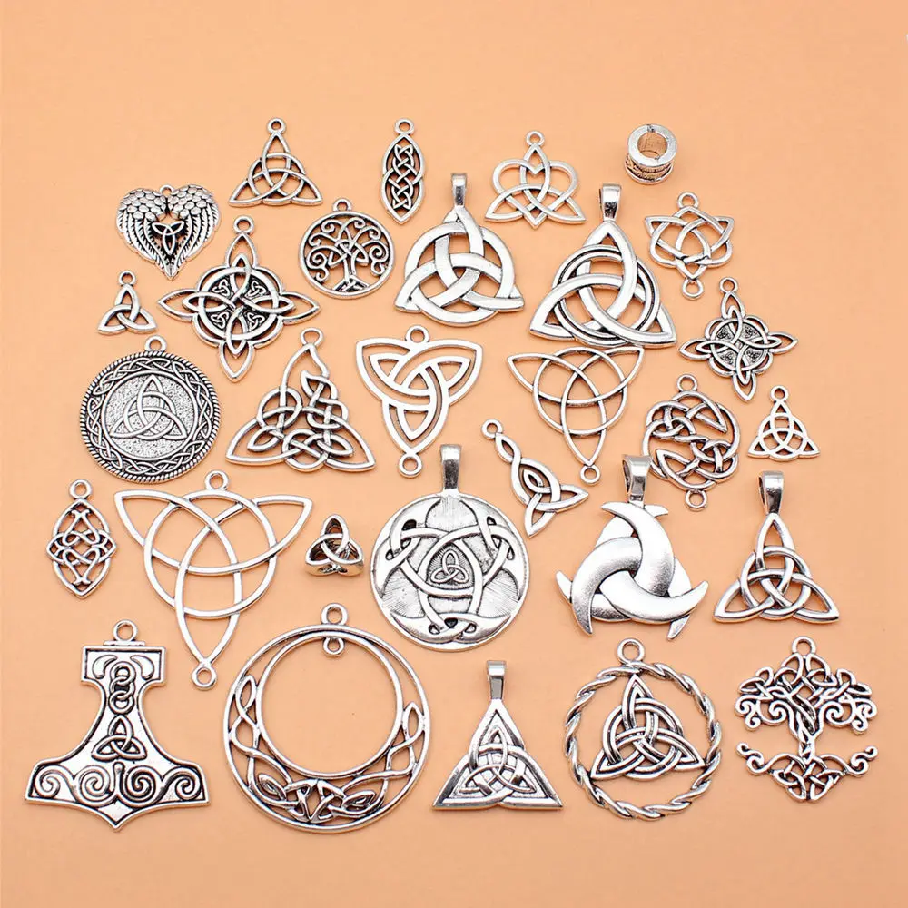 

30pcs/lot Antique Silver Color Triquetra Knot Charms Collection For Jewelry Making Couple Pendants