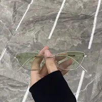 Lunettes de soleil tendance œil de chat pour femmes, marque de luxe, lunettes de soleil de créateur, petite monture en métal, verres colorés, lunettes de soleil pour femmes 6