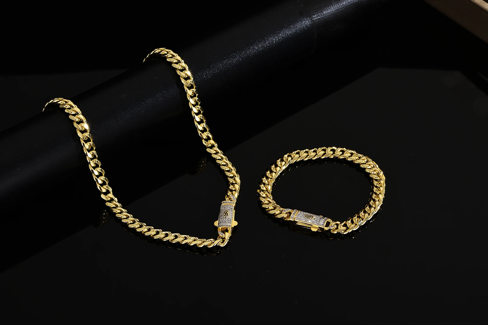 Custom Men Hip Hop Cuban Necklace Women Basic Punk Stainless Steel Curb Chain Gold Vintage