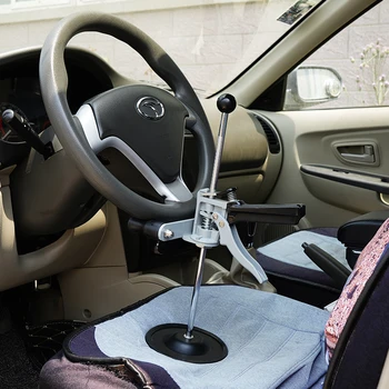 Four-Wheel Alignment Steering Wheel Fixer – Universal Brake Support Tool for Auto Shops 1
