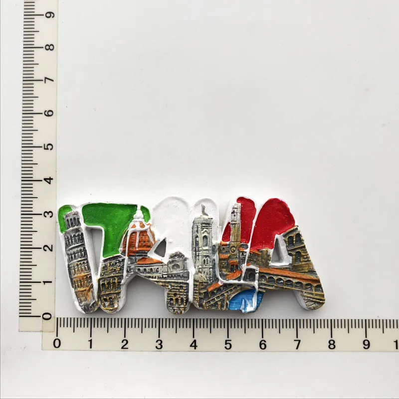 

Магниты на холодильник с итальянским алфавитом