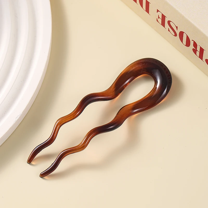 Leopard Acetate Wavy Hair Stick - Vintage Tortoise Hairpin Accessory