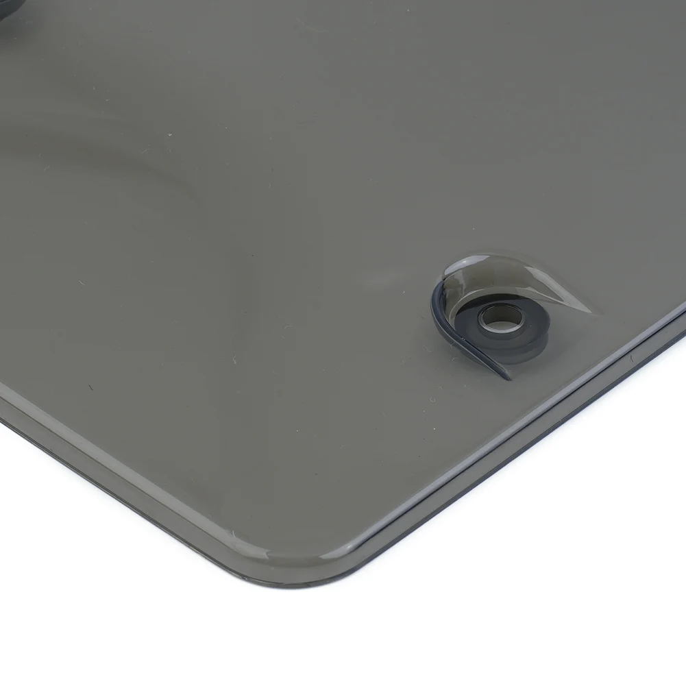 2er-Pack getönte Auto-Kennzeichen-Schildabdeckung aus Kunststoff, durchsichtiger Schutz, Auto-Kennzeichenrahmen, Außenzubehör – Detail 6