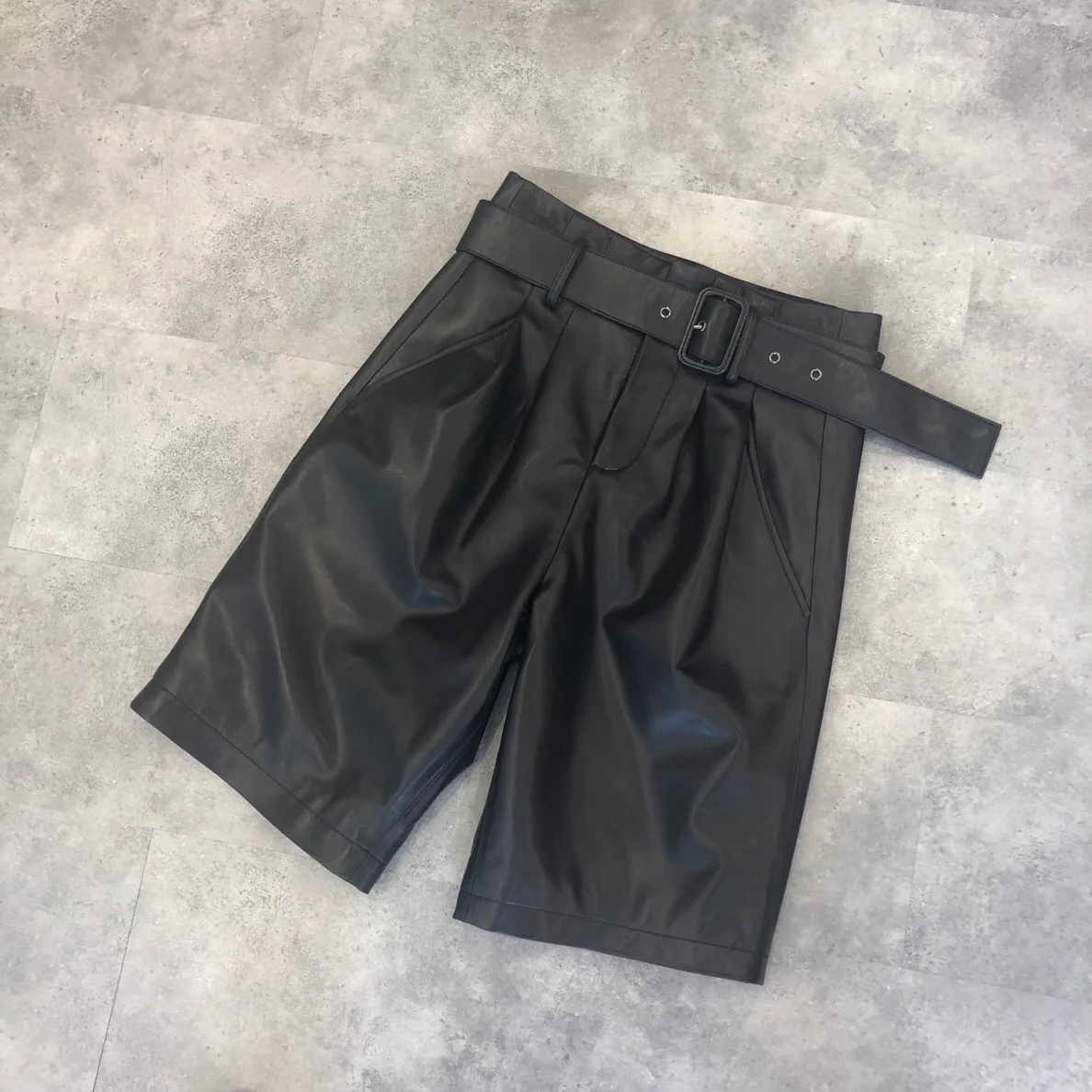 Pele de Carneiro Calças de Couro Outono Couro Genuíno Cintura Alta Fina Pernas Largas Versátil 5 Pontos Shorts Moda Feminina Preto 9 Computers & Electronics
