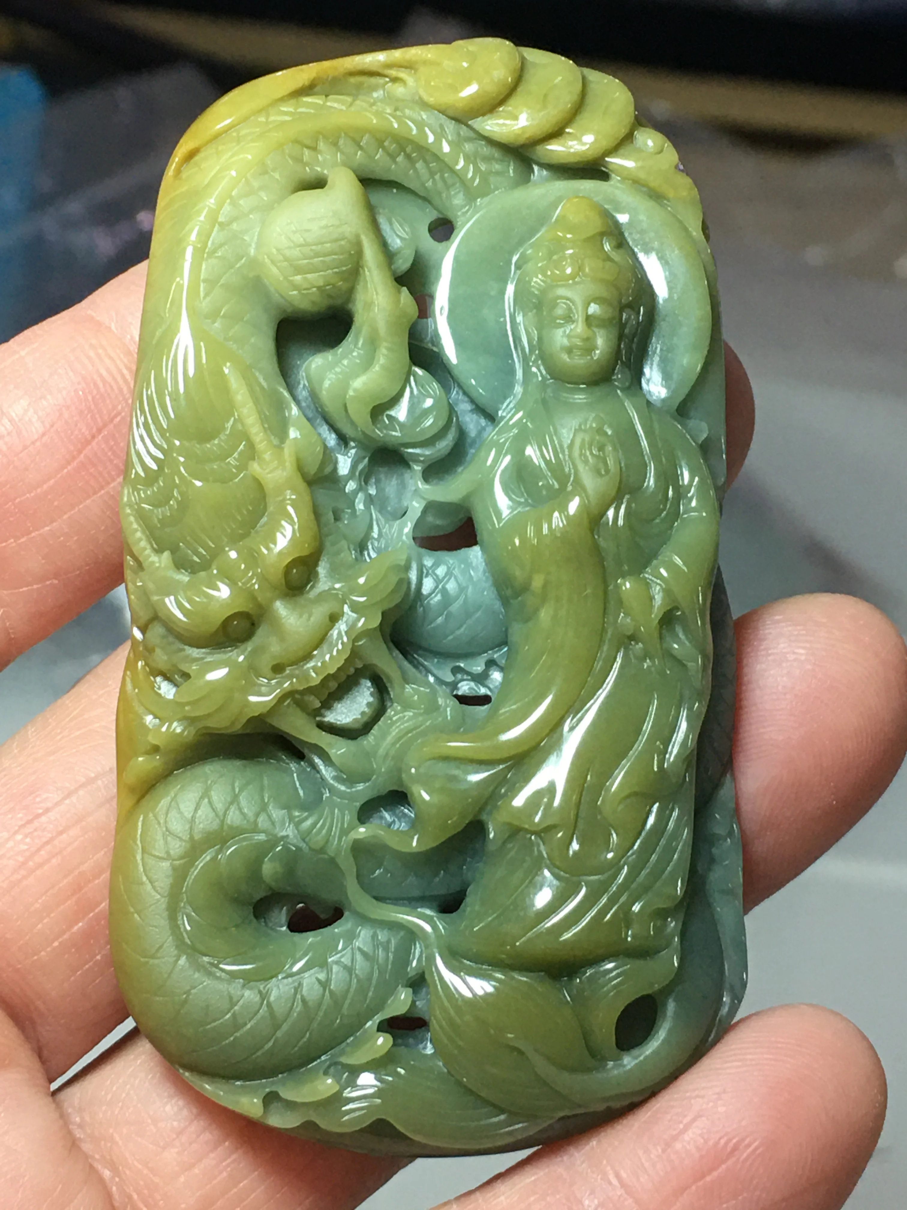 Кулон из натурального нефрита с изображением Будды дракона зеленого подвески