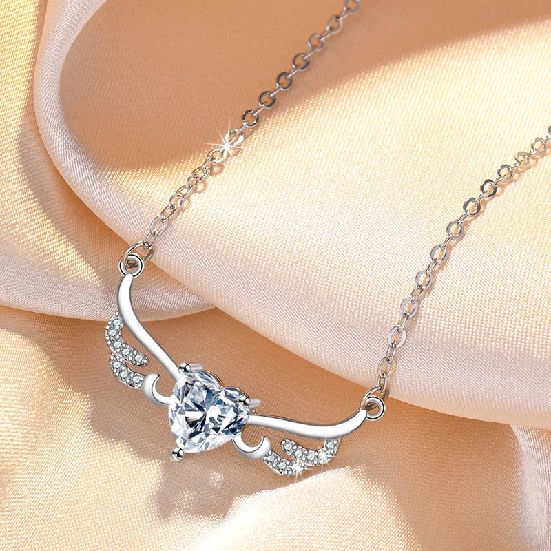 Silver Pendant 925 Sterling Silver Moon Necklace Pendant Zircon For Women Fashion Exquisite Student Girlfriend Jewelry Accessories Heart Gift