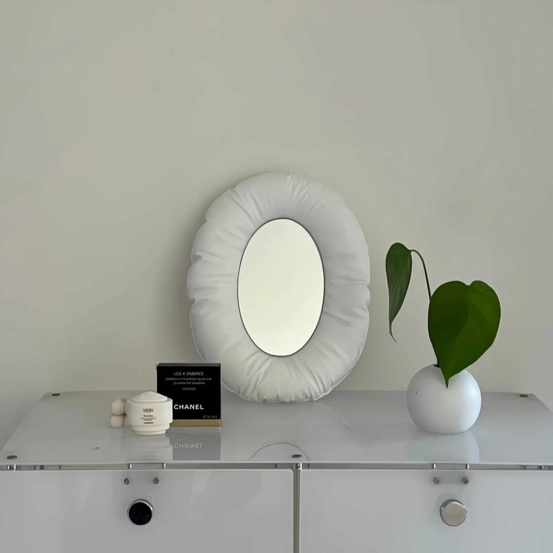 กระจกแต่งหน้าทรงรีสไตล์เกาหลี, กระจกตั้งโต๊ะ, กระจกติดผนังห้องน้ำ, ของตกแต่งผนังห้องนั่งเล่น สำหรับถ่ายรูป ของตกแต่งบ้าน ของขวัญ 1