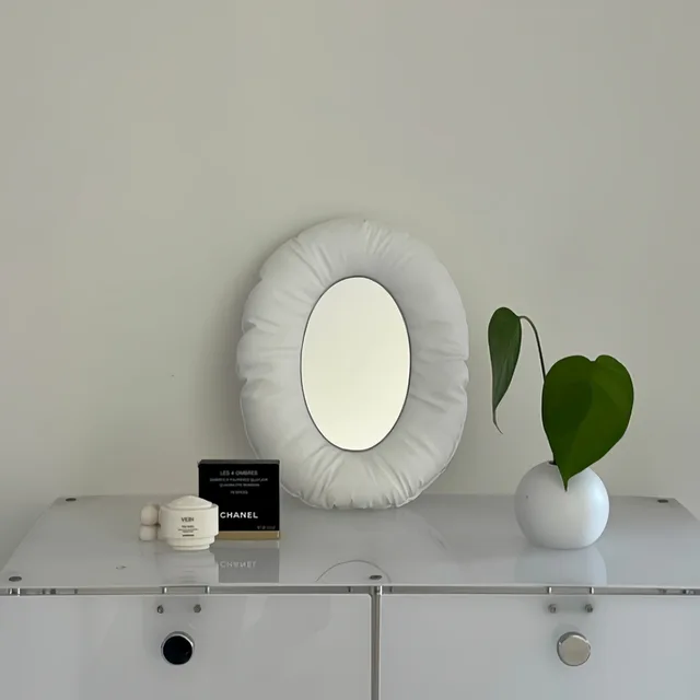 กระจกแต่งหน้าทรงรีสไตล์เกาหลี, กระจกตั้งโต๊ะ, กระจกติดผนังห้องน้ำ, ของตกแต่งผนังห้องนั่งเล่น สำหรับถ่ายรูป ของตกแต่งบ้าน ของขวัญ 1