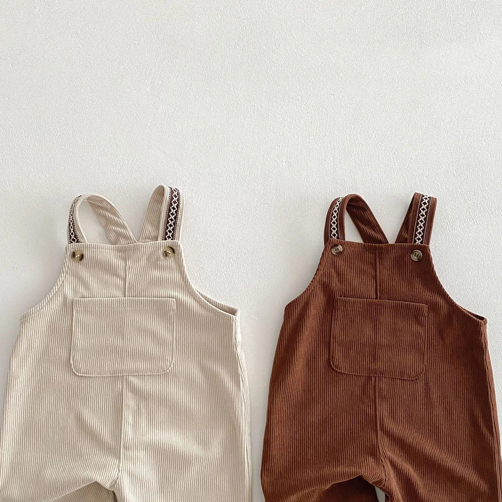 2025 Spring New Children Loose Corduroy Overalls Baby Girls Solid Casual Pants Boys Comfortable Strap Trousers Kids Clothes